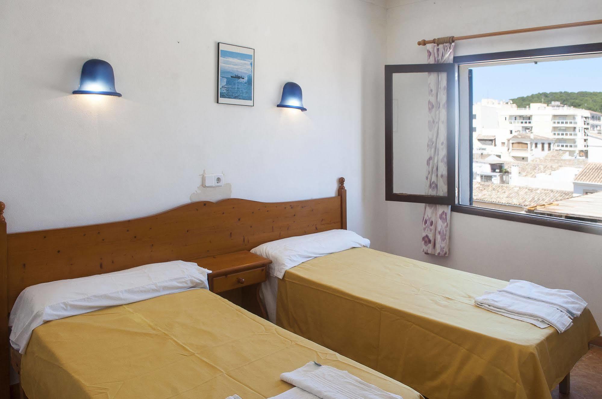 Surfing Concept Hostel Cala Ratjada (Mallorca) Exterior foto